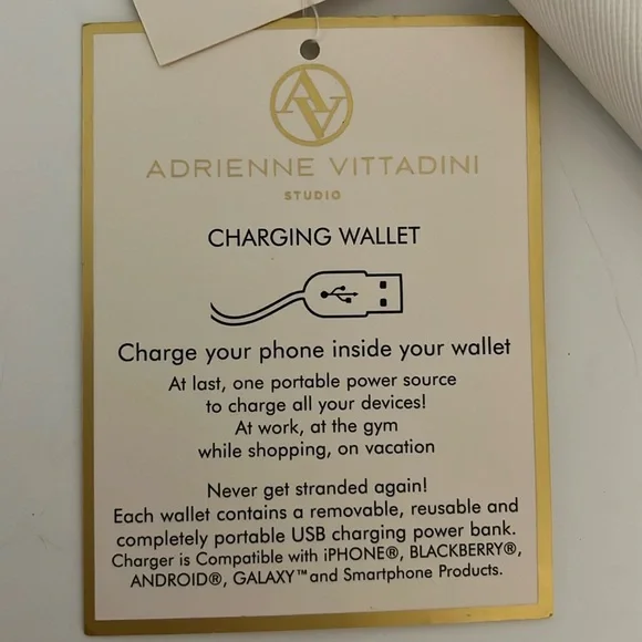 Adrienne Vittadini charging wallet wristlet white saffiano New - Picture 8 of 14